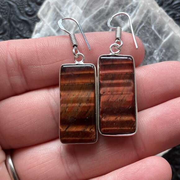 Red Tigers Eye Stone Crystal Jewelry Earrings - Picture 6 of 7